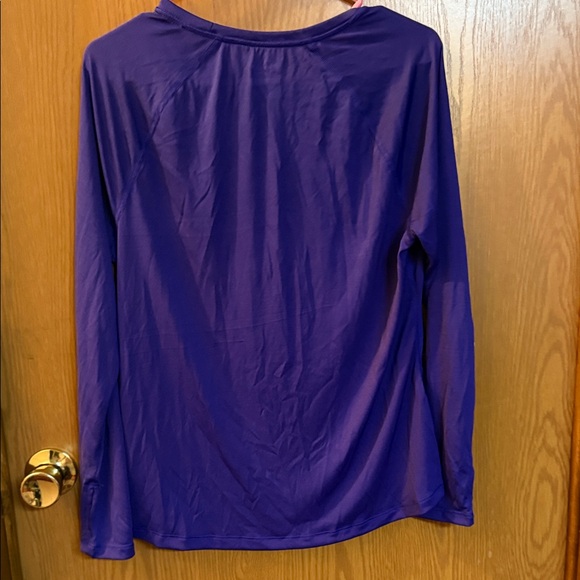 Old Navy Purple Long Sleeve Tee - Picture 2 of 2
